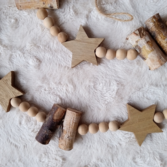 Garland Natural Wood Beads Star Decor - Picture 5 of 8